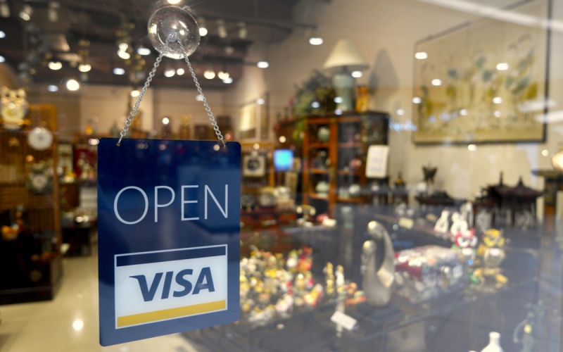 magasin-ILONSE-min_open_sign_visa_sign_open_store_sign_visa_credit_card_business-810443