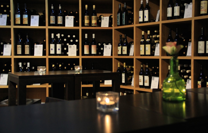 magasin-ILONSE-min_wine_vinorama_wine_bottle_cellar_red_wine_wines_storage_wine_rack-1077047